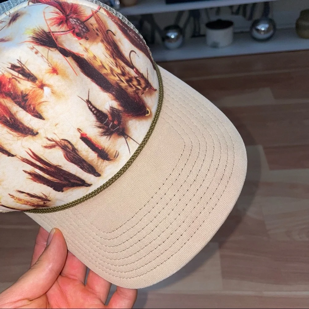 Patagonia RARE 2012  mens retro vtg fish fly lures fishing flies trucker hat